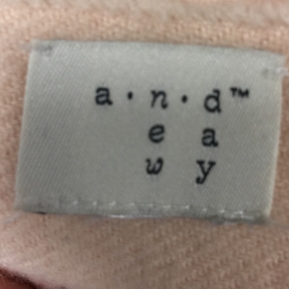 🧣3/$20🧣A NEW DAY Striped Scarf - Picture 5 of 5